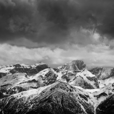 'DISTANT RIDGES' // Tirol, Austria. 2026. // #26035810